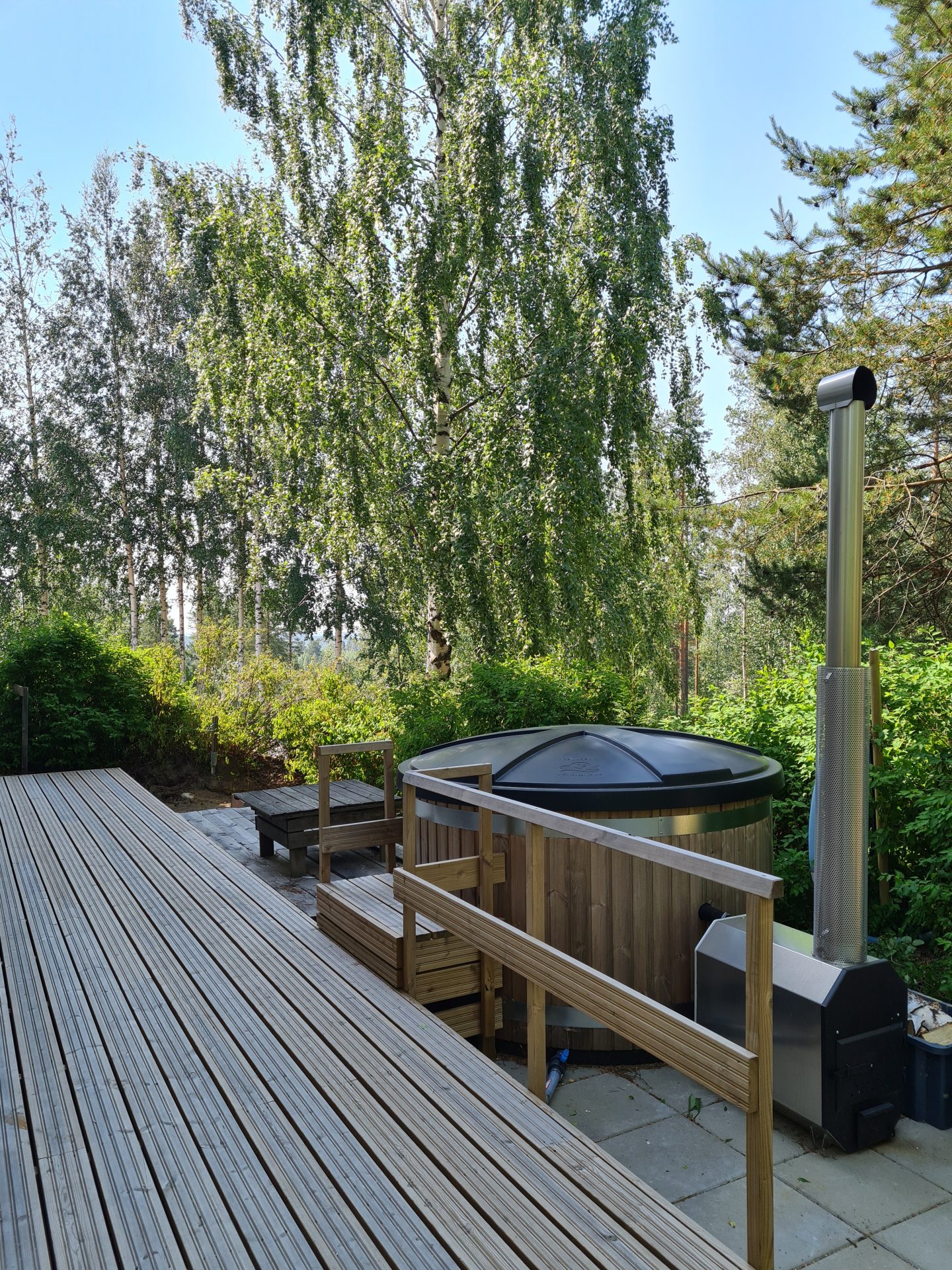 Hotel Juliesta voit vuokrata saunan joensuusta ja lisäksi paljun vuokraus onnistuu